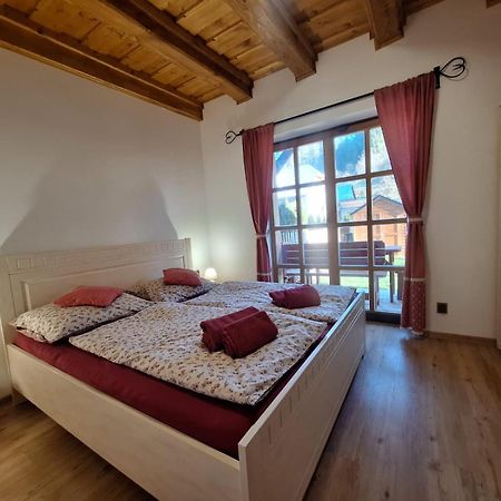 Apartman Jezerne Velke Karlovice Ngoại thất bức ảnh