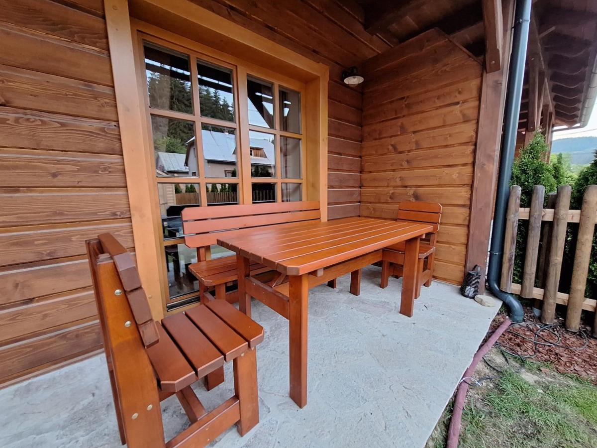 Apartman Jezerne Velke Karlovice Ngoại thất bức ảnh