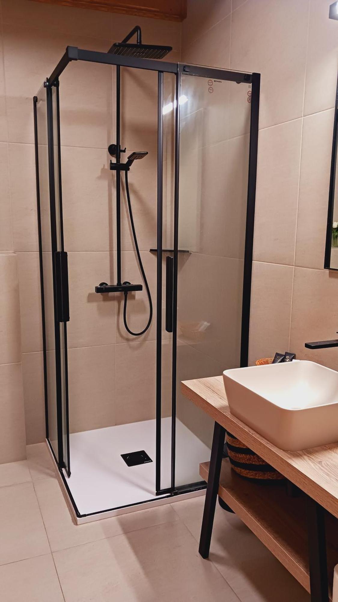 Apartman Jezerne Velke Karlovice Ngoại thất bức ảnh